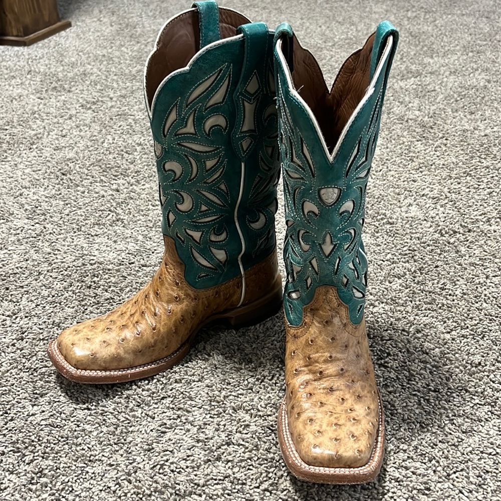 Arait Womens Sz6 Light Brown Full Quill Ostrich Boot